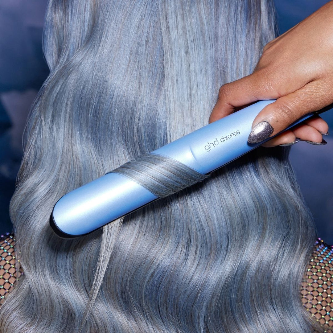 Ghd Chronos Limited Edition Gift Set Hair Straightener in Icy Blue